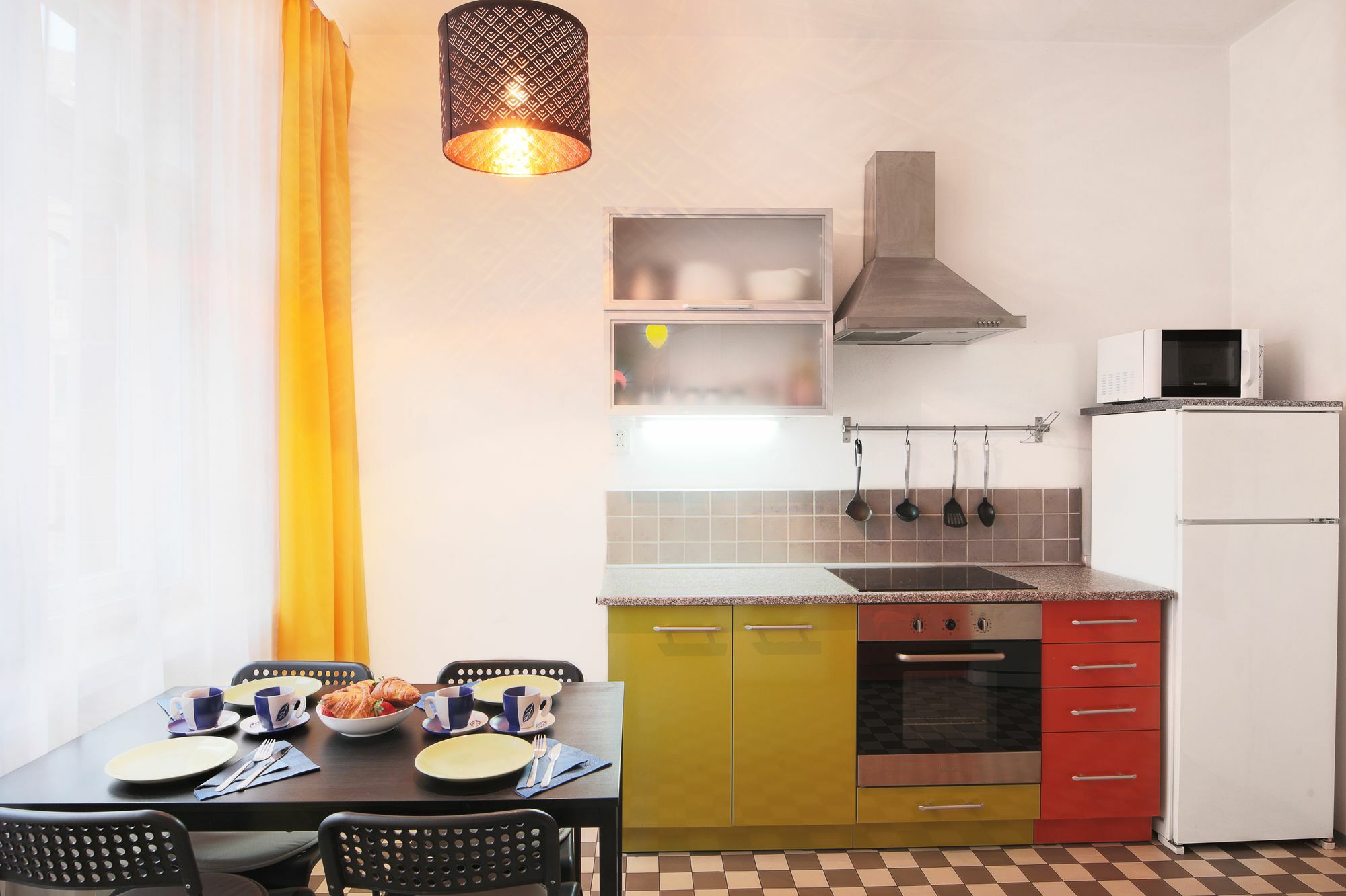 Apartment Center For 7 People Walking Distance To Old Town By Eas *