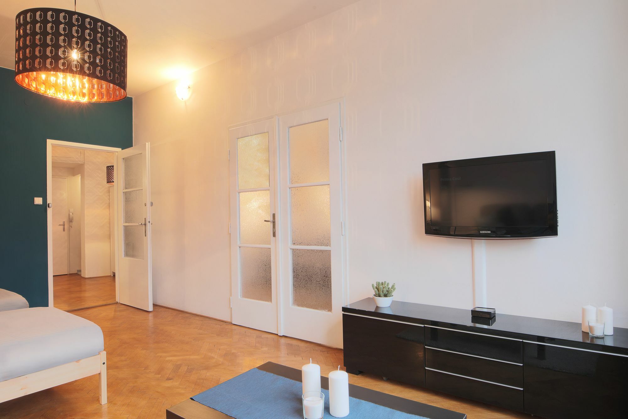 Center For 7 People Walking Distance To Old Town By Eas